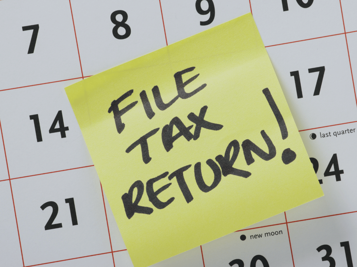 Preparing for Tax Season – Etsy Canada